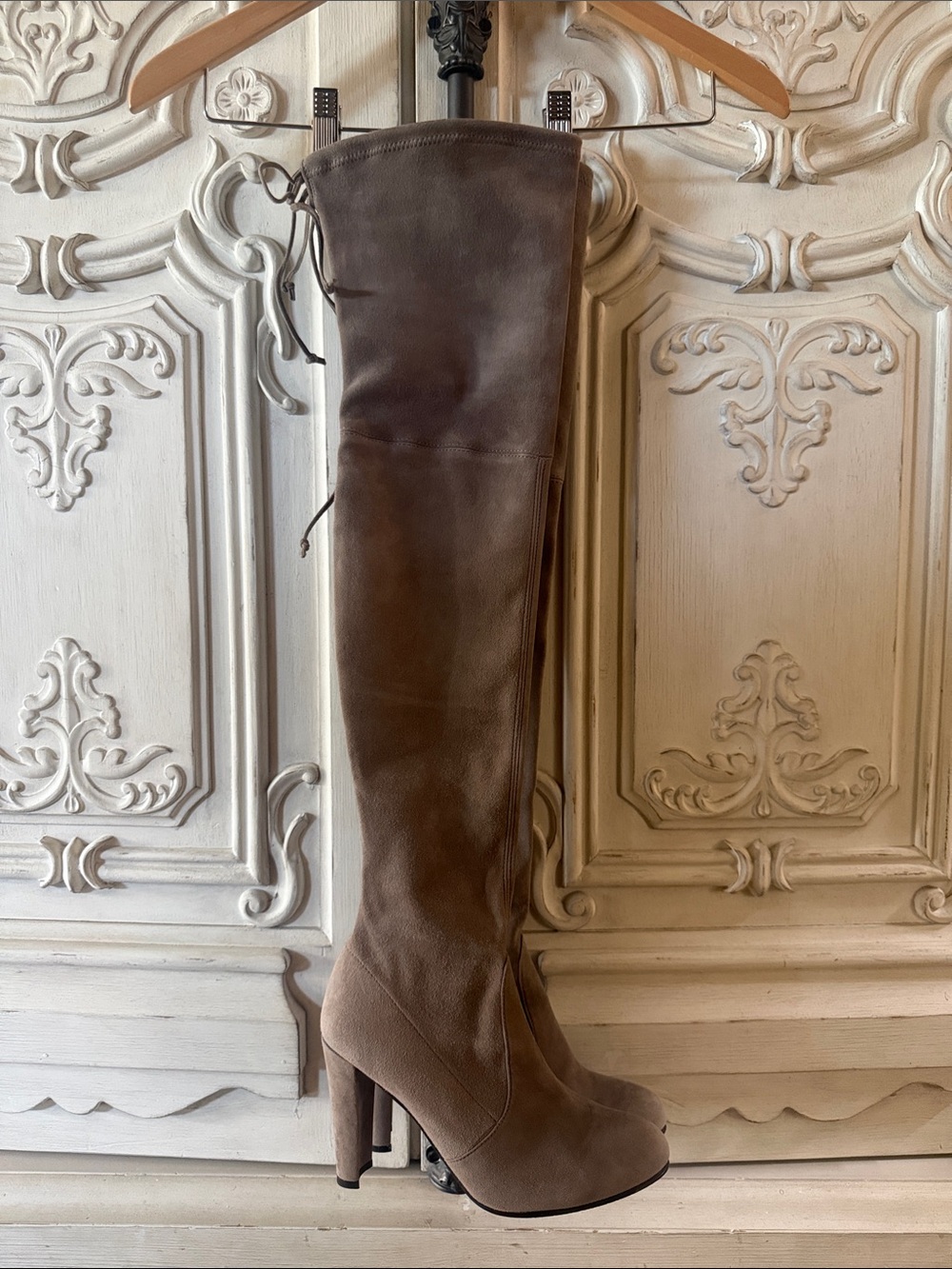 Stuart Weitzman Highland Taupe Suede Over-the-Knee Boots Size 7